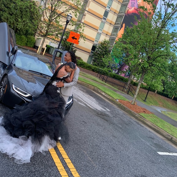 Prom Dress - Picture 2 of 5